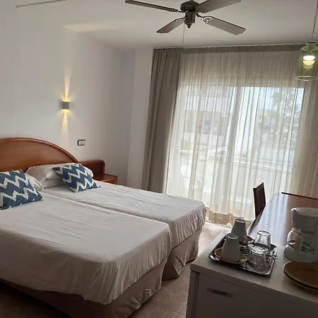 Guest house De La Caravel-la *