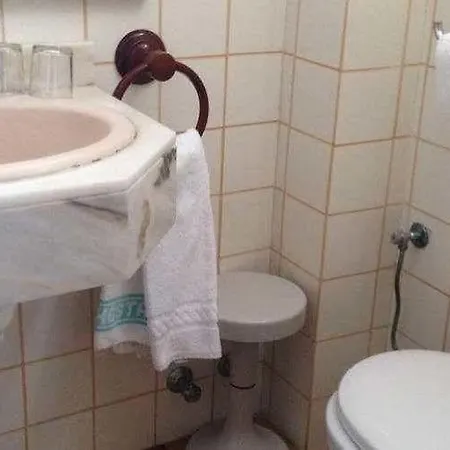 De La Caravel-la Guest house