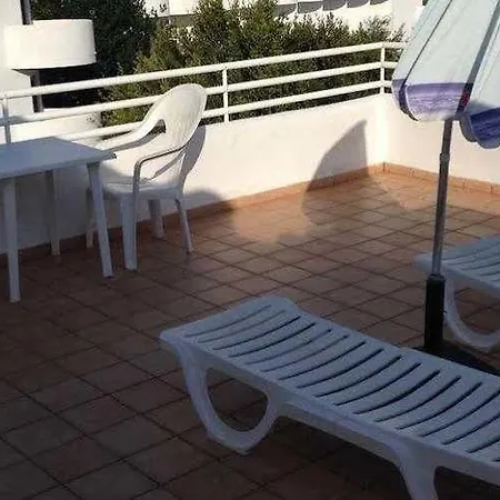 De La Caravel-la Guest house *